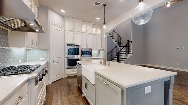 3012 Avondale, The Colony, TX 75056