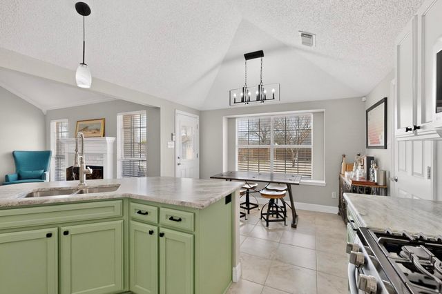 209 Brian Way, Red Oak, TX 75154