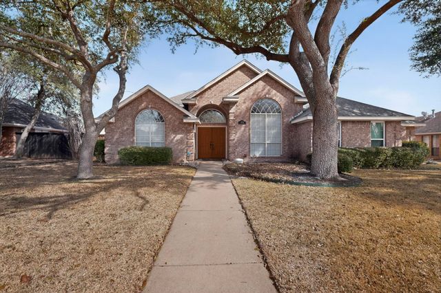 209 Brian Way, Red Oak, TX 75154