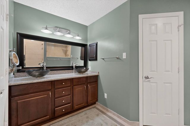 209 Brian Way, Red Oak, TX 75154