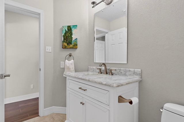 209 Brian Way, Red Oak, TX 75154