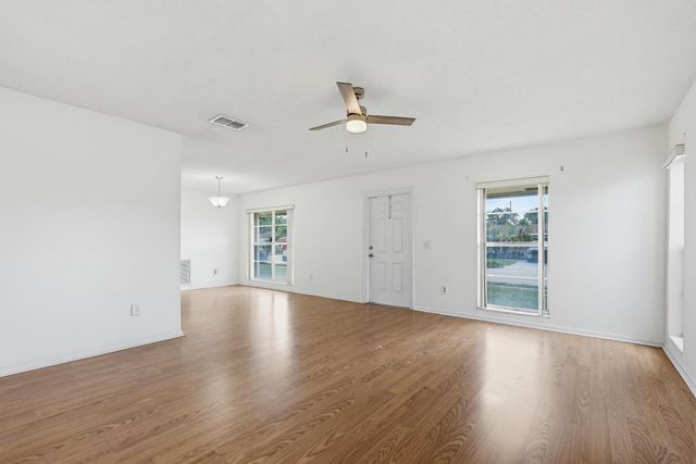 22229 SW 65th Terrace, Boca Raton, FL 33428