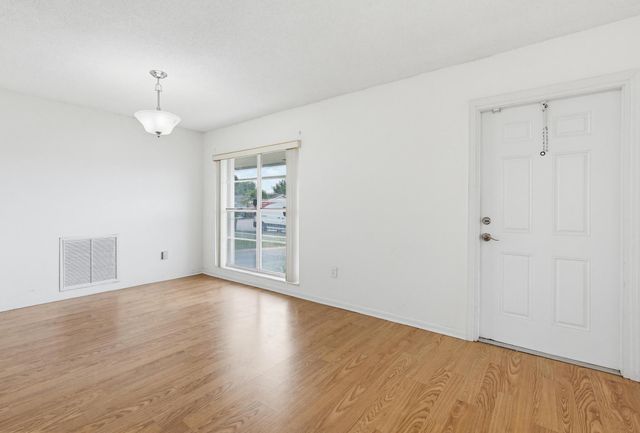 22229 SW 65th Terrace, Boca Raton, FL 33428