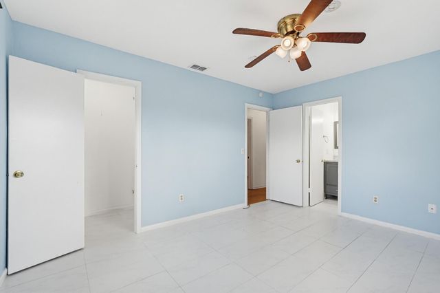 22229 SW 65th Terrace, Boca Raton, FL 33428