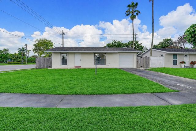 22229 SW 65th Terrace, Boca Raton, FL 33428