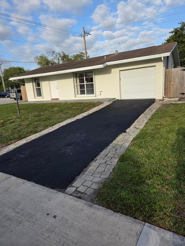 22229 SW 65th Terrace, Boca Raton, FL 33428