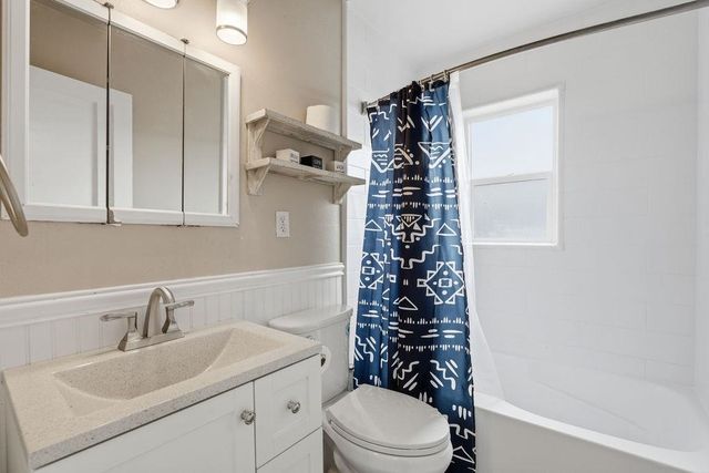 2318 E Columbia Ave, Spokane, WA 99208