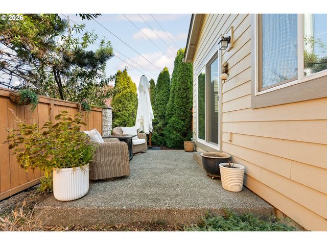 20869 Sw EDGEMONT St, Beaverton, OR 97003