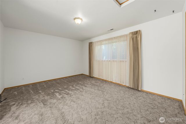 3008 Crane Avenue, Bremerton, WA 98310