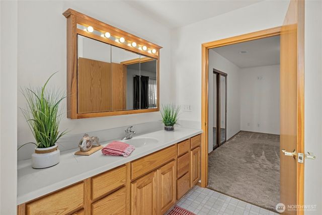3008 Crane Avenue, Bremerton, WA 98310