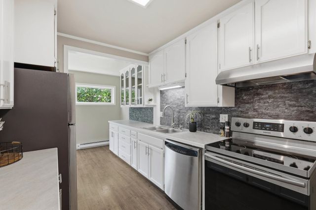 303 W Queen Ave, Spokane, WA 99205