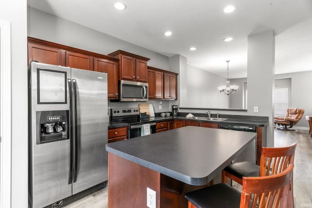411 Abbey Street, South Bend, IN 46637