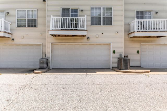 411 Abbey Street, South Bend, IN 46637