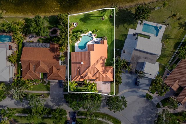 18142 NW 15th Court, Pembroke Pines, FL 33029