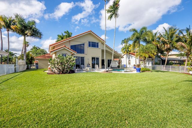 18142 NW 15th Court, Pembroke Pines, FL 33029