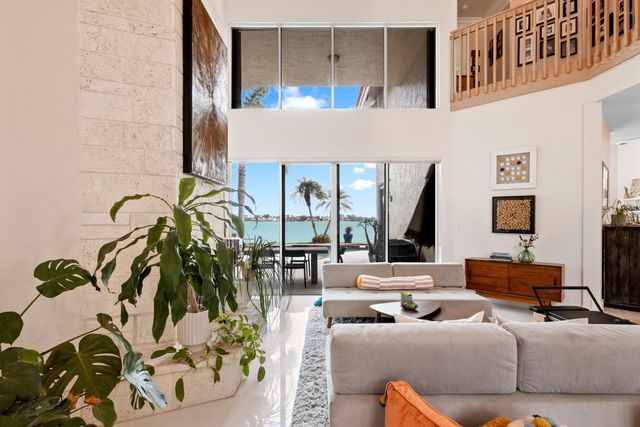 18142 NW 15th Court, Pembroke Pines, FL 33029