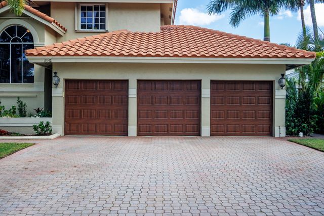 18142 NW 15th Court, Pembroke Pines, FL 33029