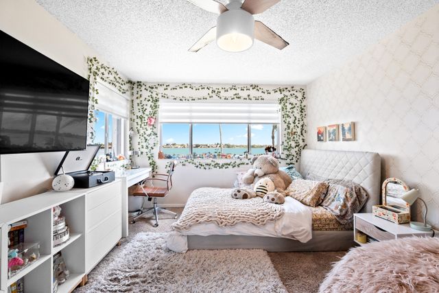 18142 NW 15th Court, Pembroke Pines, FL 33029