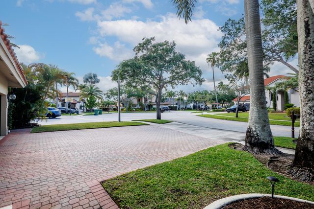 18142 NW 15th Court, Pembroke Pines, FL 33029