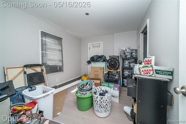 21001 Parker Street, Farmington, MI 48336