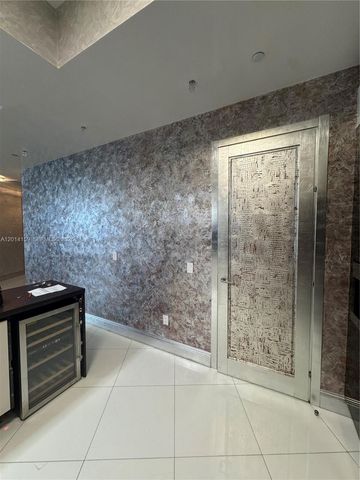15901 Collins Ave 4107, Sunny Isles Beach, FL 33160
