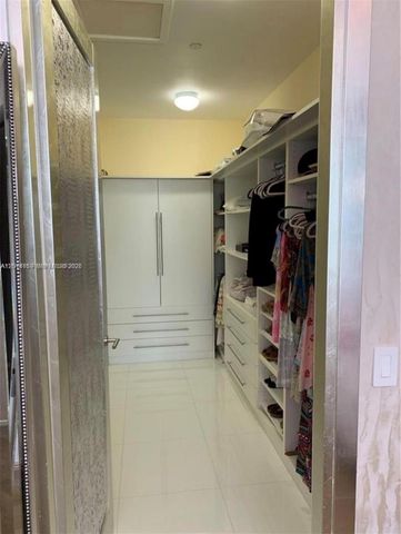 15901 Collins Ave 4107, Sunny Isles Beach, FL 33160