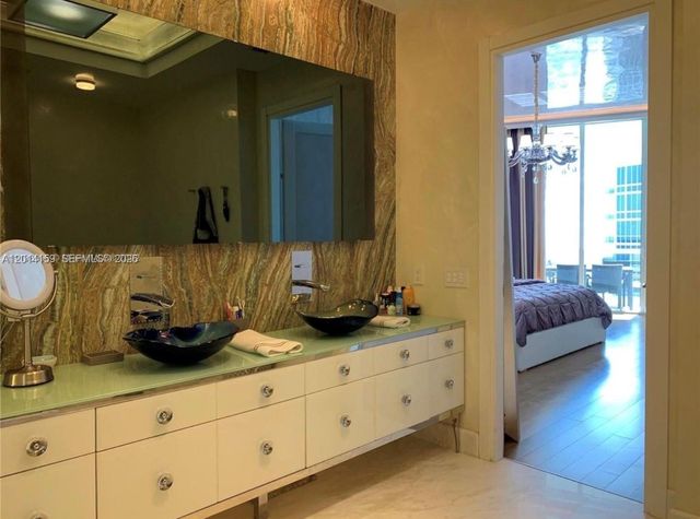 15901 Collins Ave 4107, Sunny Isles Beach, FL 33160