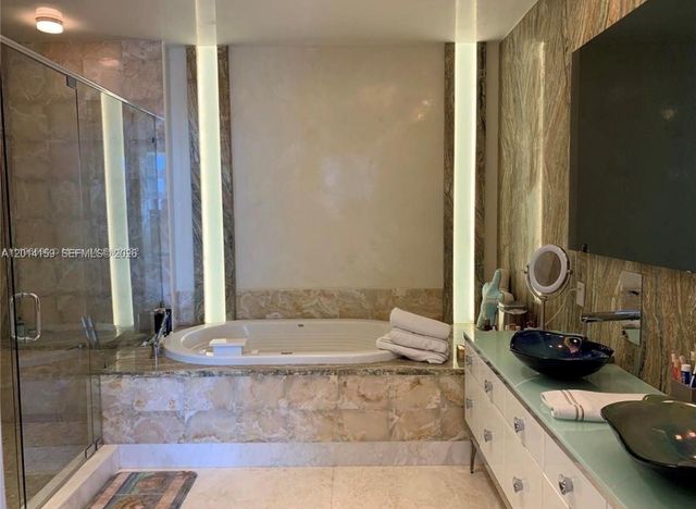 15901 Collins Ave 4107, Sunny Isles Beach, FL 33160