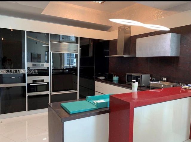 15901 Collins Ave 4107, Sunny Isles Beach, FL 33160