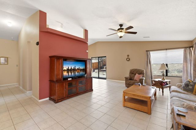 3409 Running Bird Place NW, Albuquerque, NM 87120