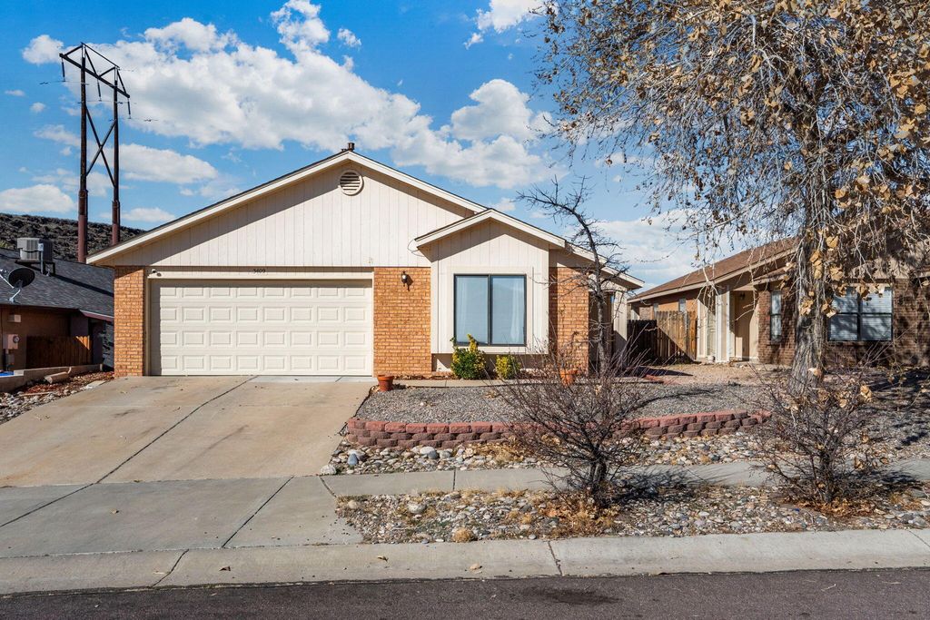 3409 Running Bird Place NW, Albuquerque, NM 87120