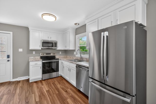 374 Gawaine Drive, Lexington, KY 40517