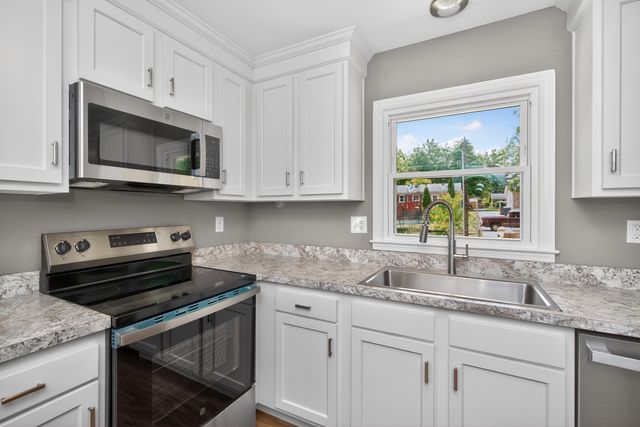 374 Gawaine Drive, Lexington, KY 40517
