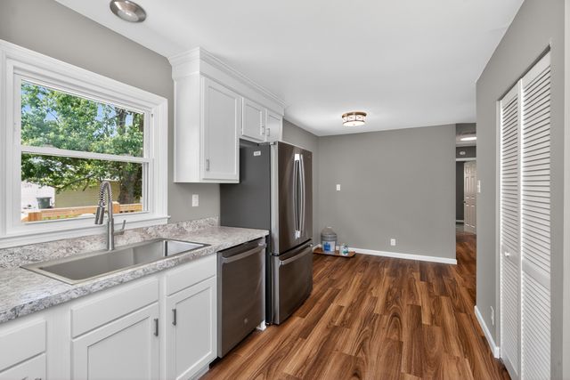 374 Gawaine Drive, Lexington, KY 40517