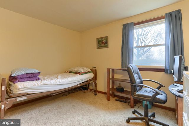 2 WERNI DR, Lebanon, PA 17042