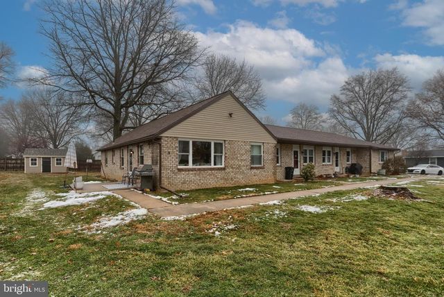 2 WERNI DR, Lebanon, PA 17042