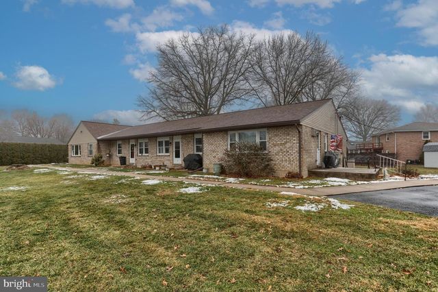 2 WERNI DR, Lebanon, PA 17042