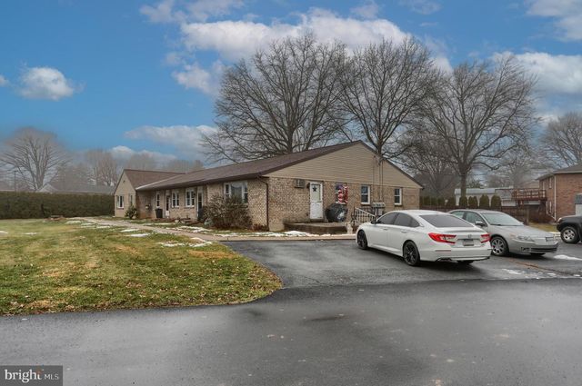 2 WERNI DR, Lebanon, PA 17042