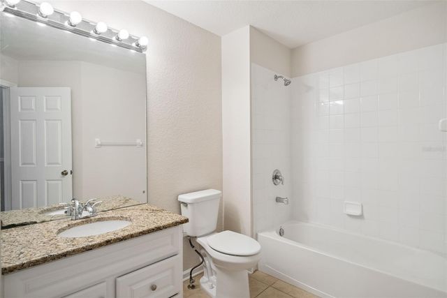 5049 HAWKSTONE DRIVE, Sanford, FL 32771