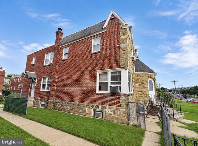 1221 KNORR ST, Philadelphia, PA 19111