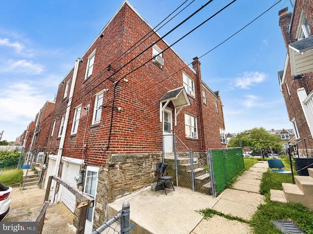 1221 KNORR ST, Philadelphia, PA 19111