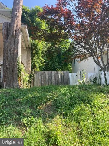 431 RITTENHOUSE ST NW, Washington, DC 20011