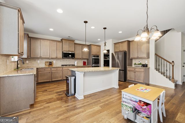 168 Osier Drive, Mcdonough, GA 30252