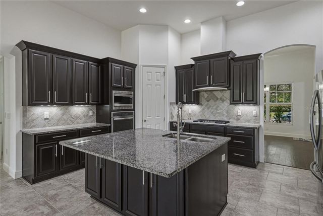 5904 SHELL RIDGE DRIVE, Lithia, FL 33547