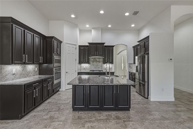 5904 SHELL RIDGE DRIVE, Lithia, FL 33547