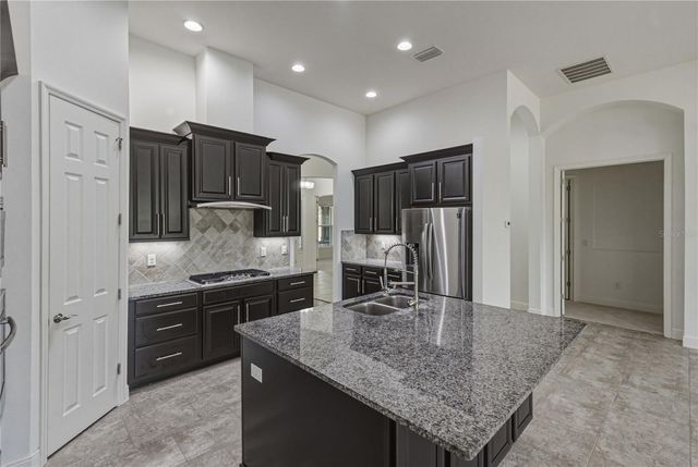5904 SHELL RIDGE DRIVE, Lithia, FL 33547