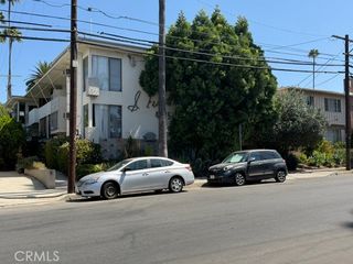 4575 Finley Avenue 4, Los Angeles, CA 90027