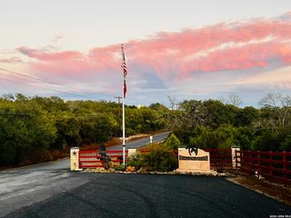 451 N Stallion Estates, Spring Branch, TX 78070