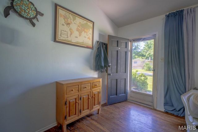 9621 Mesa Drive, St Louis, MO 63132