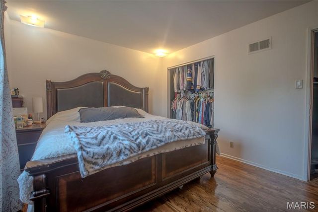 9621 Mesa Drive, St Louis, MO 63132